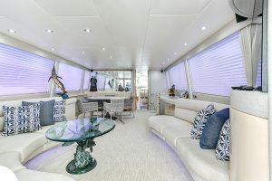 76 Lazzara Yacht